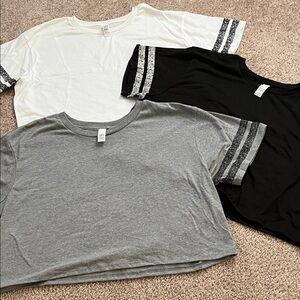 Casual Athletic Stripe Sleeve Crop Tee Trio - White, Black, Gray
